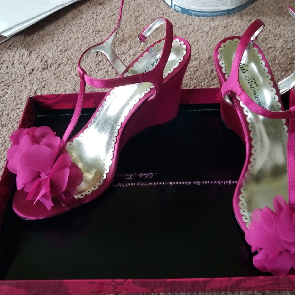 Pink heels